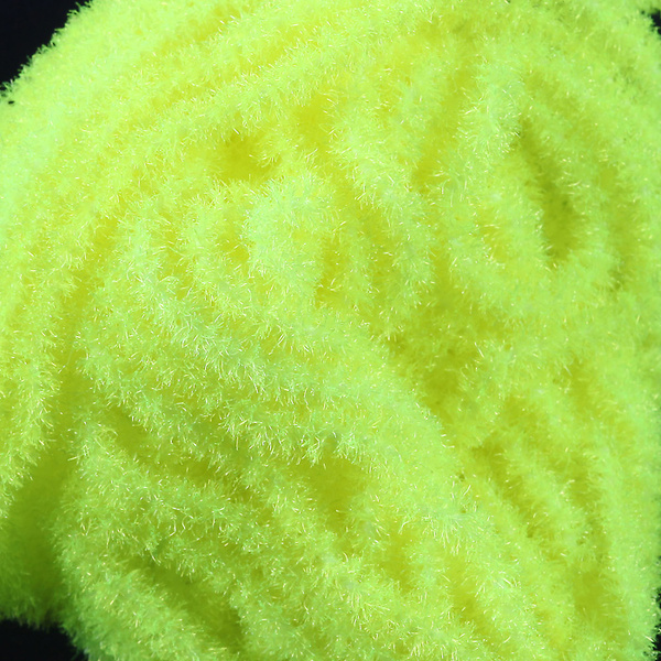 Hareline Trilobal Antron Chenille Large