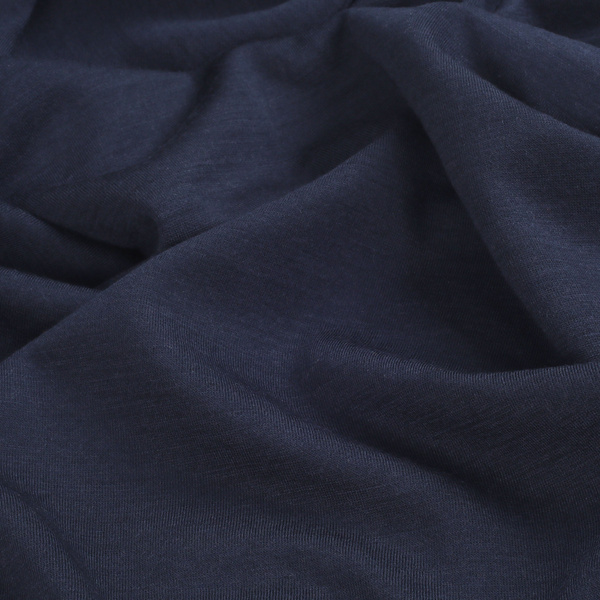 Taimen Charaa kapucnis pulóver - Black